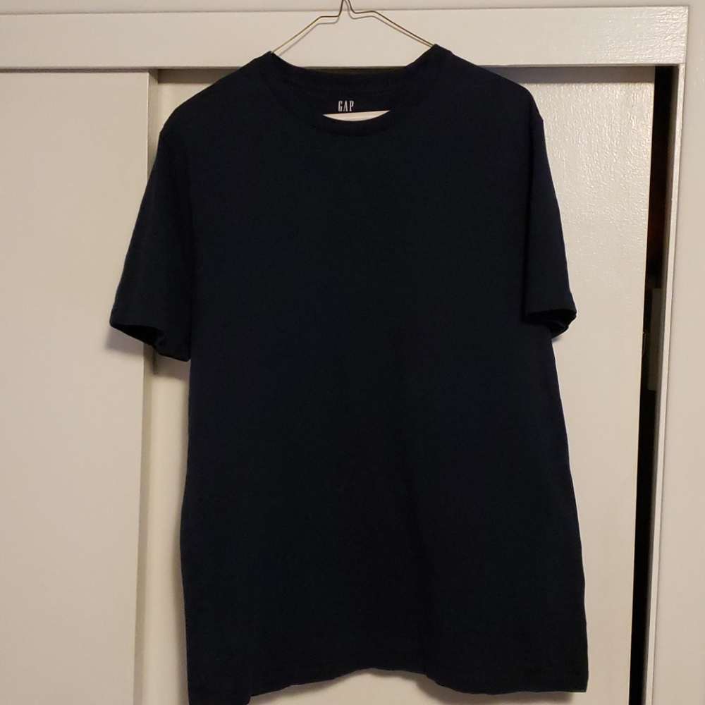 Gap T-shirt